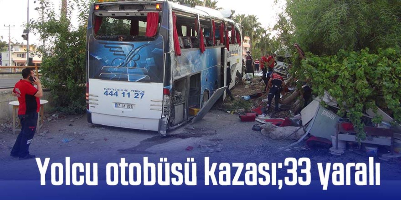 Yolcu otobüsü şarampole yuvarlandı: 33 yaralı