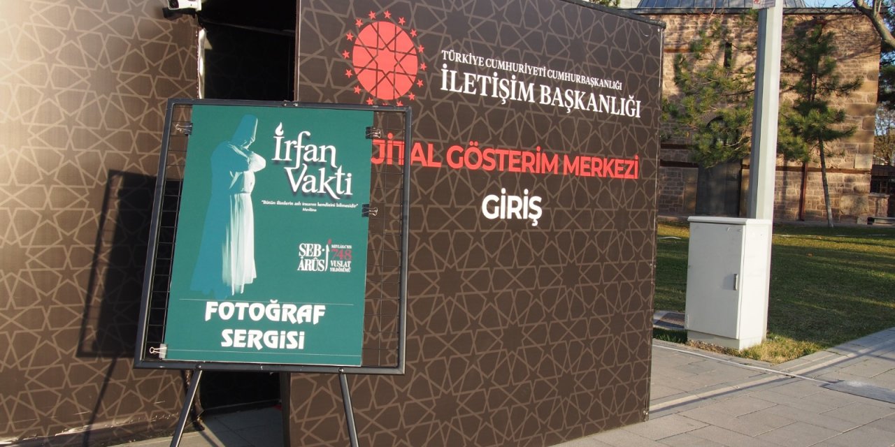 ‘İrfan Vakti Fotoğraf Sergisi’ Dijital Gösterim Merkezi’nde Açıldı