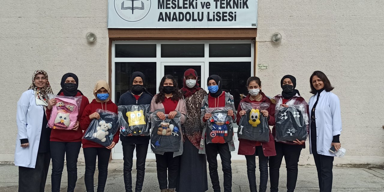 Minik Kalplere Umutlar Birlikte Taşındı