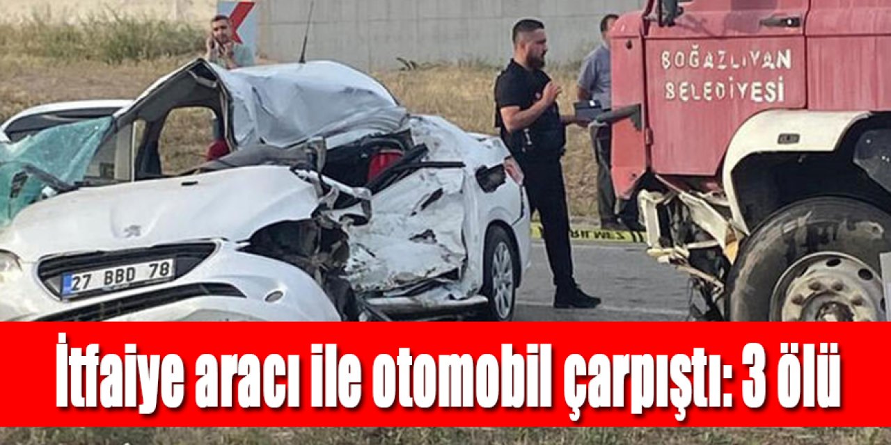 İtfaiye aracı ile otomobil çarpıştı: 3 ölü