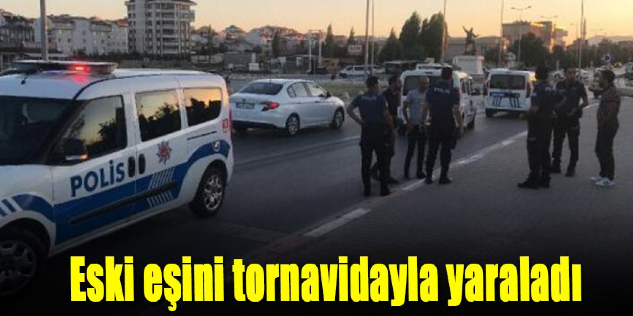 Akaryakıt istasyonunda karşılaştığı eski eşini tornavidayla yaraladı