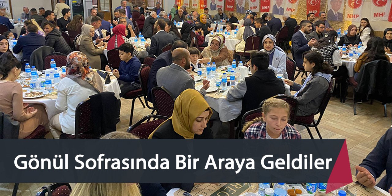 Gönül Sofrasında Bir Araya Geldiler