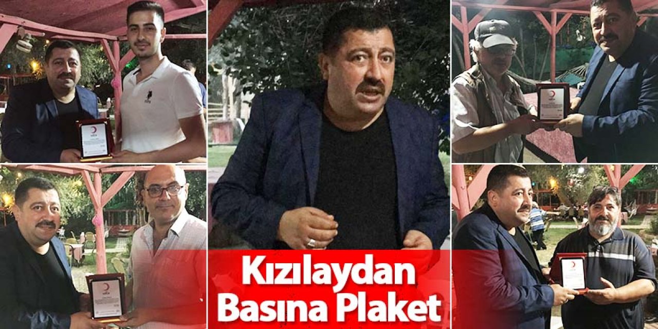 Ereğli Kızılay Başkanı Sarıca’dan basın mensuplarına plaket