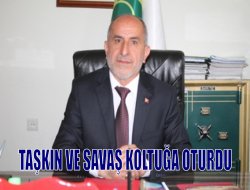 Başkan Yardımcıları Koltuklarına Oturdu