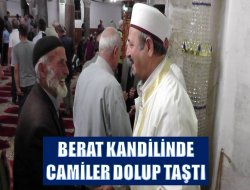 Berat Gecesinde Camiler Dolup Taştı