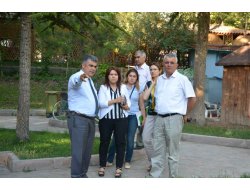 Parklara “Başkan” Eli Değiyor