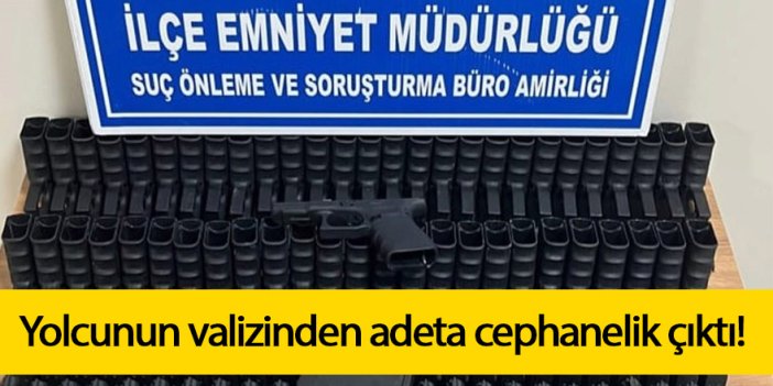 Yolcunun valizinden adeta cephanelik çıktı!