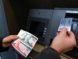 Dolandırıcılar, Çiftçiyi Dolandırdı