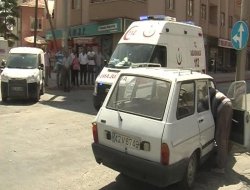 Çerkez Mezarlığı Kavşağnda Trafik Kazası 1 Yaralı