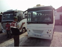 Trafik Jandarmadan,Servis Araçlarına Sıkı Denetim