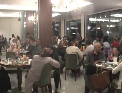 GAZİ VE AİLELERİ RESSO’DA YEMEKTE BULUŞTU