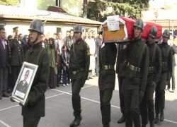 Uzman Çavuş’a Arkadaşlarından Son Görev