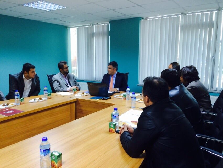 Özgüven, ASKON  Yönetimiyle Buluştu