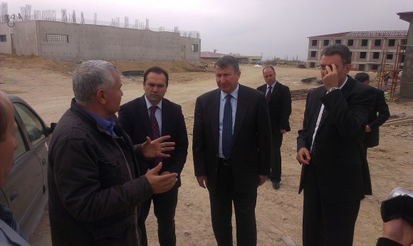 İnşaatı Devam Eden, T Tipi Cezaevine Ziyaret