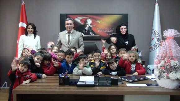 Minikler Öğretmenler Gününü Unutmadı