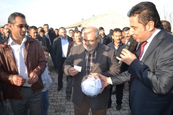 Düveler Kura İle Sahiplerine Verildi