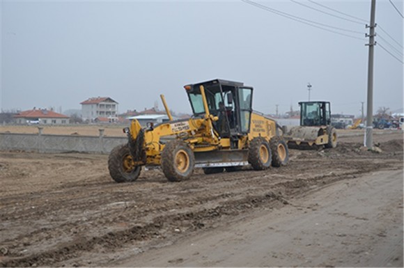 BAĞLANTI YOLUNA DOLGU YAPILIYOR