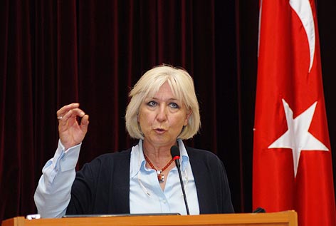 Banu Avar Ereğli'ye Geliyor