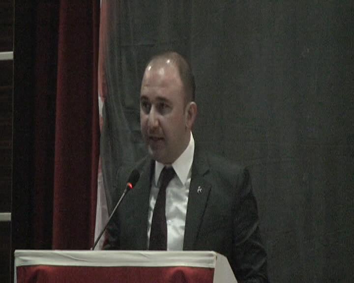 Gergin Kongrede, MHPAksoyla Yola Devam Dedi