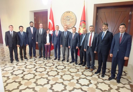 İL YÜRÜTME KURULU VALİ EROL ‘U ZİYARET ETTİ