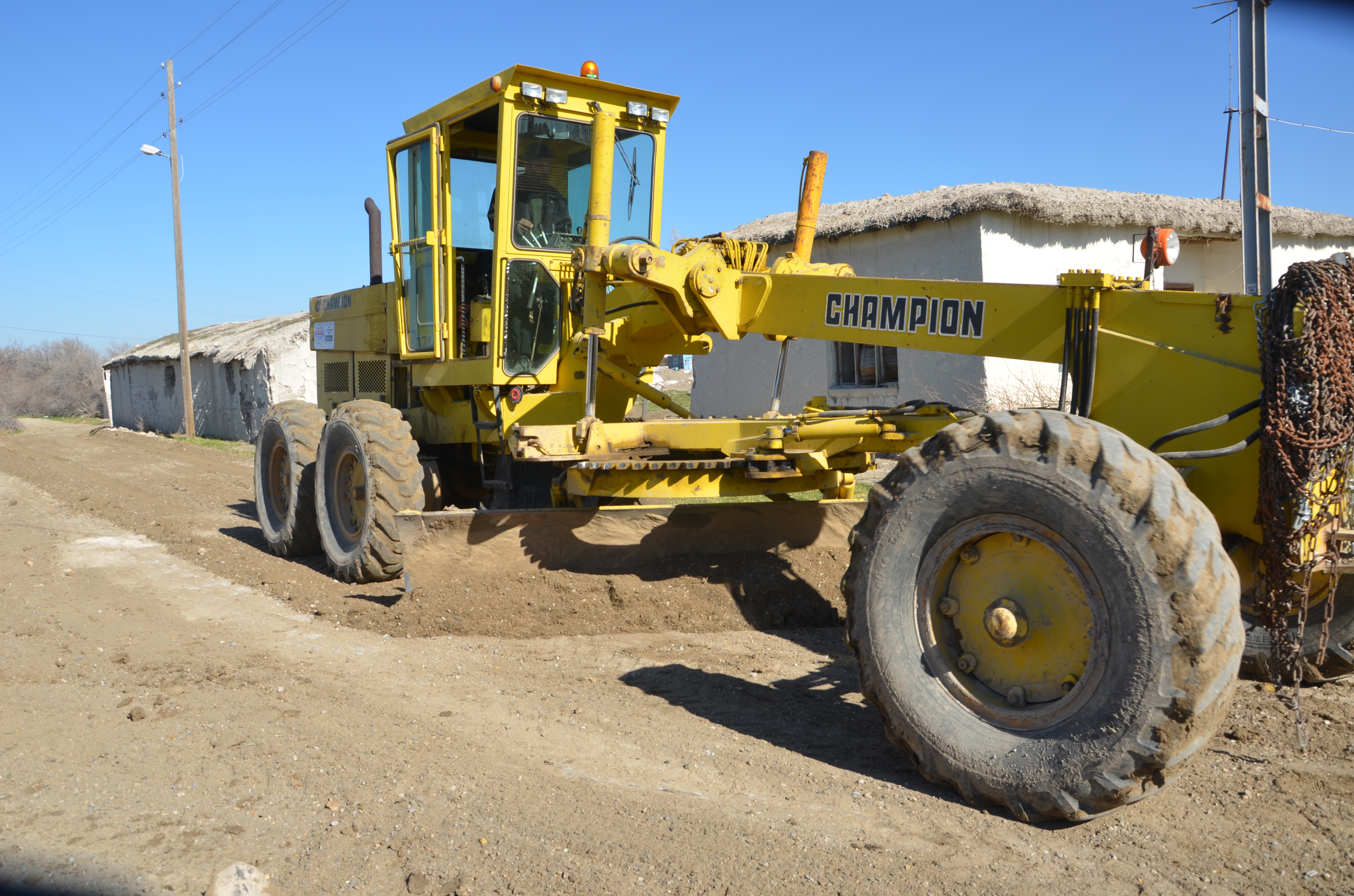 Mahallelerde Çalışmalar Tam Gaz Sürüyor