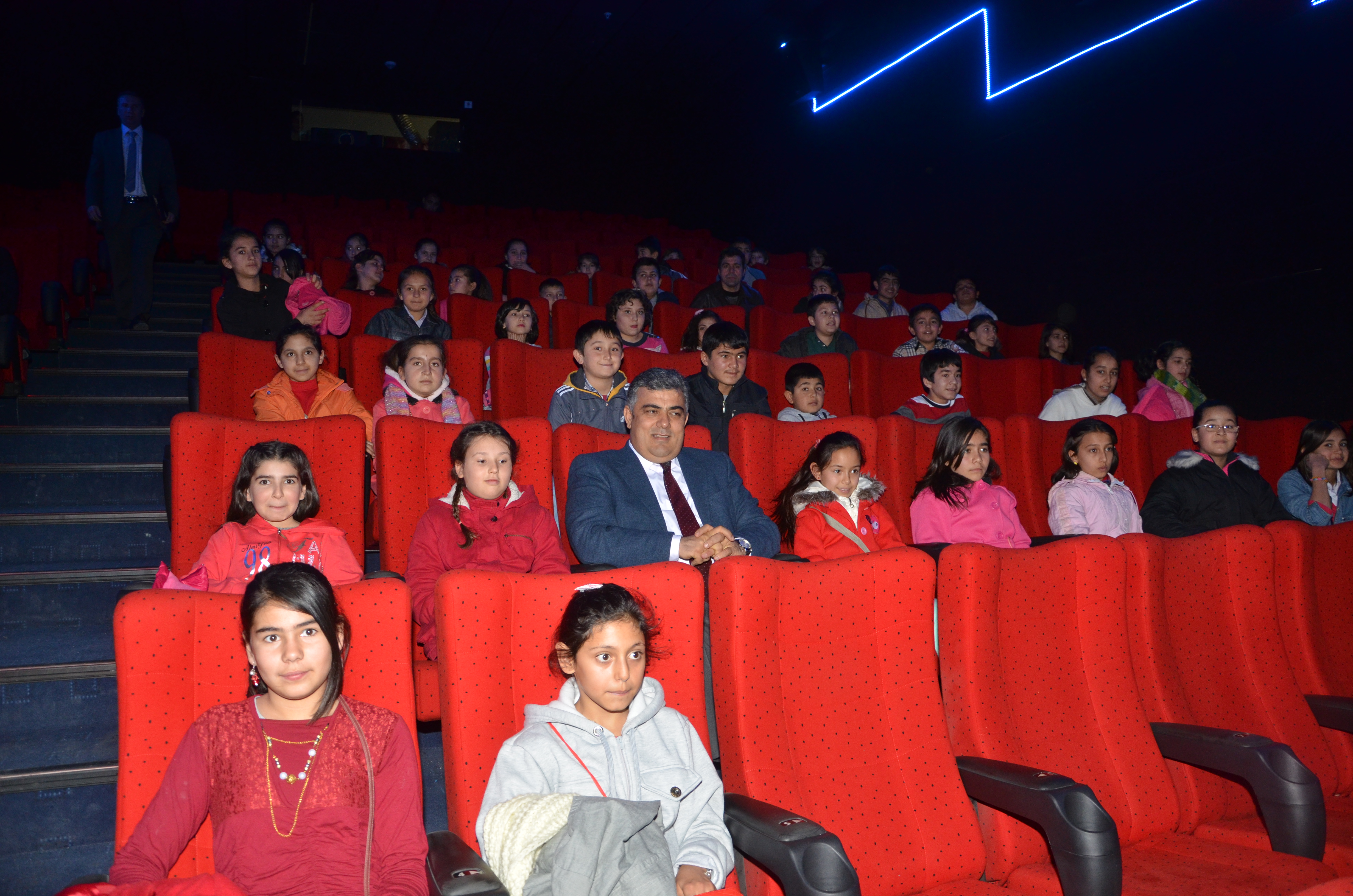 Özgüven Sinema Keyfi Yaşattı