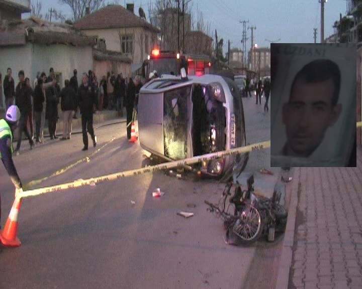 Bahriye Üçok Caddesinde Trafik Kazası 1 Ölü 1 Hafif Yaralı