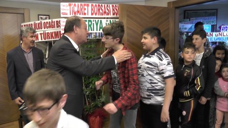 00000.00_00_20_04.still005.jpg 00000.00_00_20_04.still005.jpg