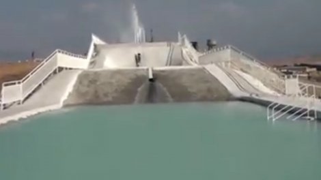 00000.00_03_06_06.still019.jpg 00000.00_03_06_06.still019.jpg