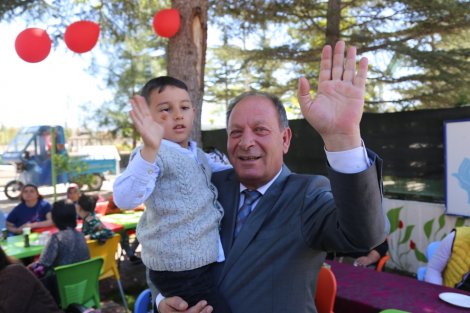 15.04.2019-baskan-oprukcu,-engelli-vatandaslar-ve-aileleri-ile-bir-araya-geldi-6.jpg 15.04.2019-baskan-oprukcu,-engelli-vatandaslar-ve-aileleri-ile-bir-araya-geldi-6.jpg