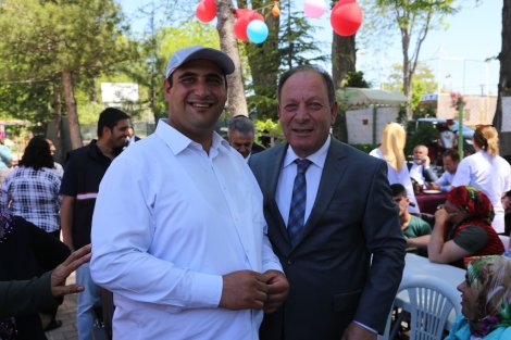 15.04.2019-baskan-oprukcu,-engelli-vatandaslar-ve-aileleri-ile-bir-araya-geldi-8.jpg 15.04.2019-baskan-oprukcu,-engelli-vatandaslar-ve-aileleri-ile-bir-araya-geldi-8.jpg