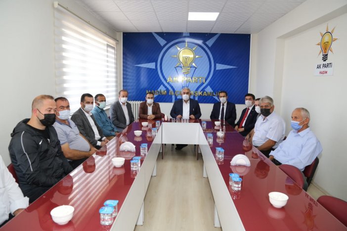 ak-parti-konya-milletvekili-halil-etyemez-hadim-ilcesinde-ziyaret-ve-temaslarda-bulundu-001.jpg