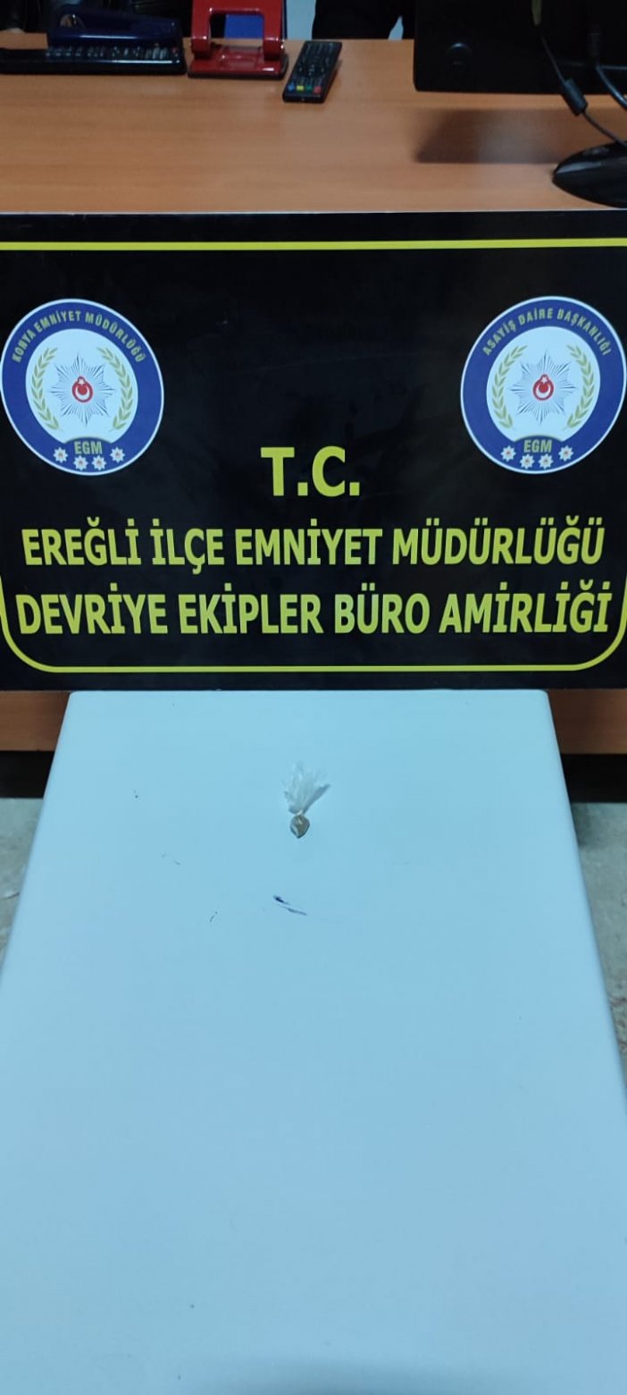 ereglide-narkotik-polisi-kokain-ve-eroin-ele-gecirildi-003.jpg