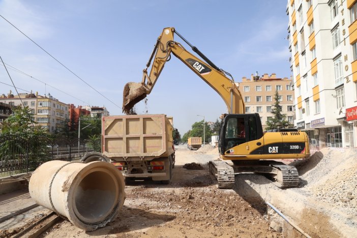 koski-banliyo-hatti-guzergahinda-deplase-calismalari-gerceklestiriyor-002.jpeg