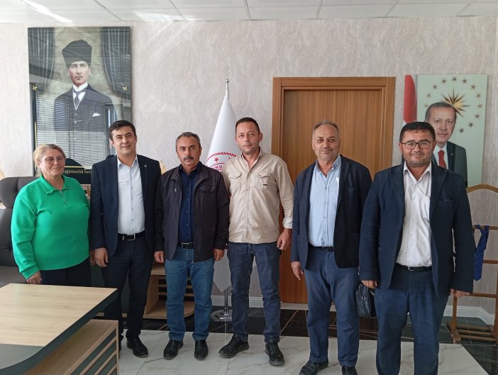 mahalle-muhtarlarindan-ilce-tarim-mudurune-ziyaret-008.jpg