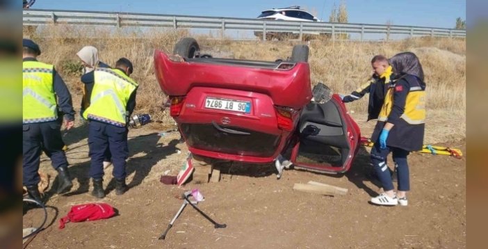 konyada-aile-faciasi-sarampole-yuvarlanan-otomobilde-1-olu-2-yarali.jpg