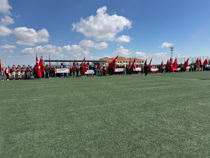 ereglide-19-mayis-genclik-ve-spor-bayrami-coskuyla-kutlandi-006.jpg
