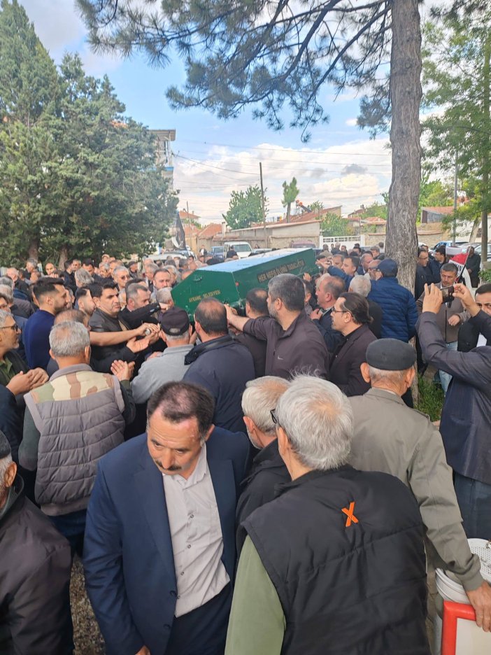 ibrahim-buyukkarci-son-yolculuguna-ugurlandi-001.jpg