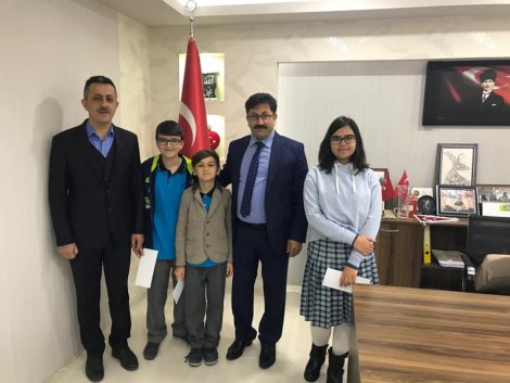 58460800_2115305748516831_4640404605014900736_n.jpg 58460800_2115305748516831_4640404605014900736_n.jpg