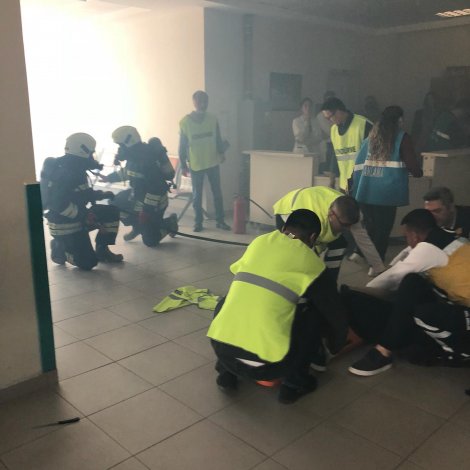 6b3f6dad-61af-4fe6-a629-5351d4d0cd03.jpg 6b3f6dad-61af-4fe6-a629-5351d4d0cd03.jpg