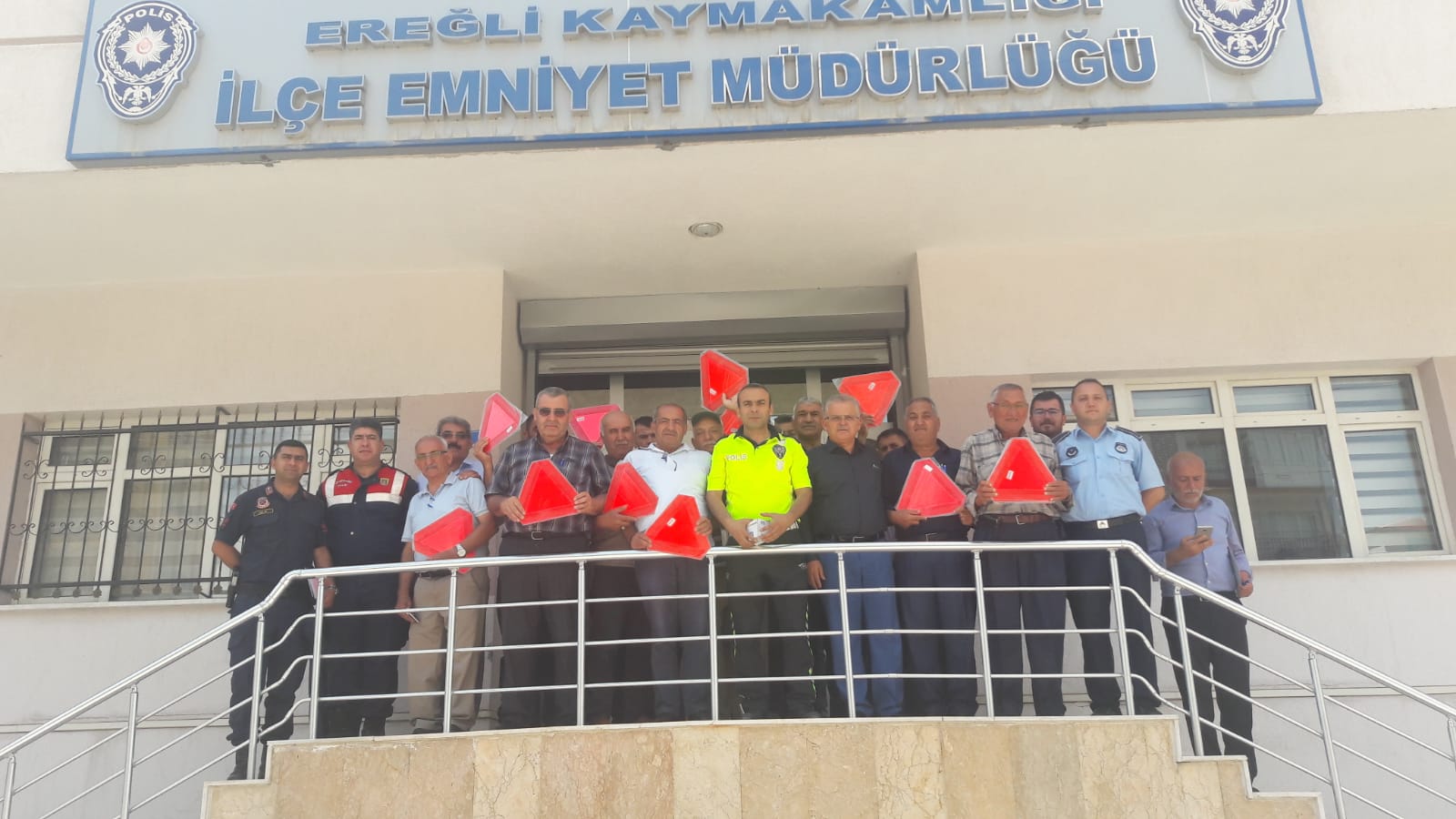 9529215e-6863-41c4-ba8a-551ae84215d9.jpg 9529215e-6863-41c4-ba8a-551ae84215d9.jpg