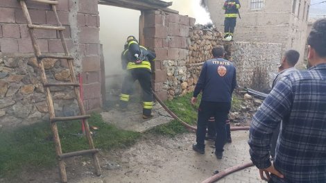 ahirda-cikan-yangin-korkuttu.jpg ahirda-cikan-yangin-korkuttu.jpg