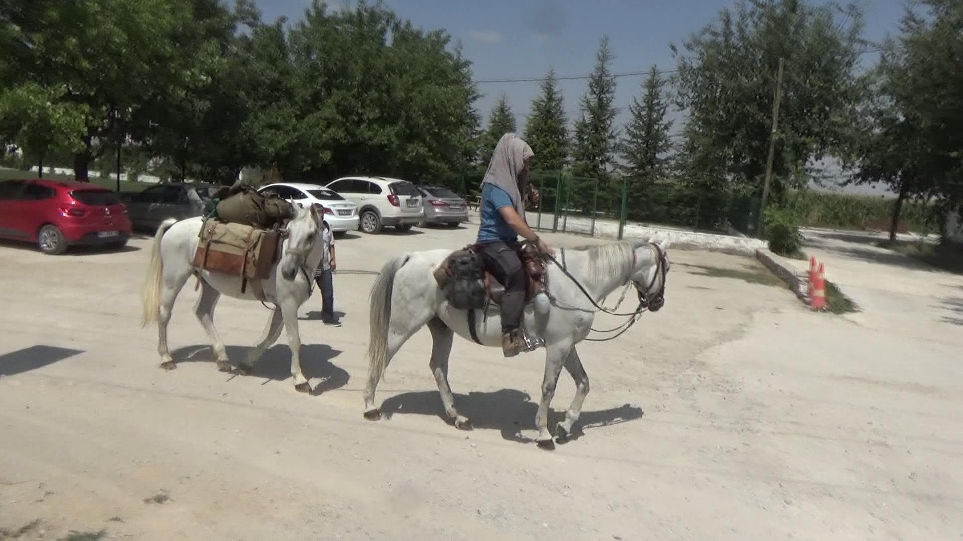 at-sirtinda-hac-yolculugu001.jpg at-sirtinda-hac-yolculugu001.jpg