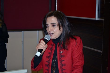 chp-ilce-baskanligi-kongresi-gulsum-filorinali.jpg