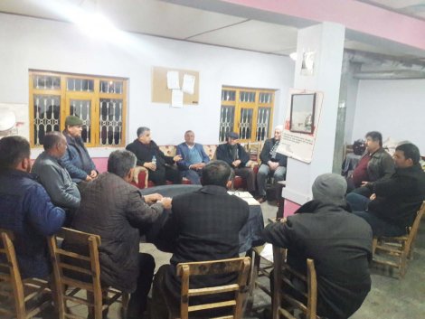 chp-yonetimi-kamislikuyu-mahallesini-ziyaret-etti.jpg chp-yonetimi-kamislikuyu-mahallesini-ziyaret-etti.jpg