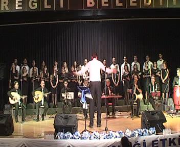 eregli-de-turk-muzigi-ruzgari-esti...2.jpg eregli-de-turk-muzigi-ruzgari-esti...2.jpg