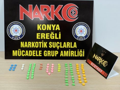 ereglide-eroin,-esrar-ve-uyusturucu-hap-ele-gecirildi.-002.jpg ereglide-eroin,-esrar-ve-uyusturucu-hap-ele-gecirildi.-002.jpg