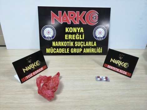 ereglide-eroin,-esrar-ve-uyusturucu-hap-ele-gecirildi..jpg ereglide-eroin,-esrar-ve-uyusturucu-hap-ele-gecirildi..jpg