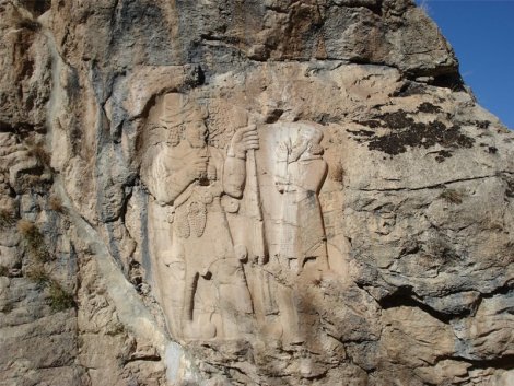 halkapinar-ivriz-kaya-aniti.jpg halkapinar-ivriz-kaya-aniti.jpg