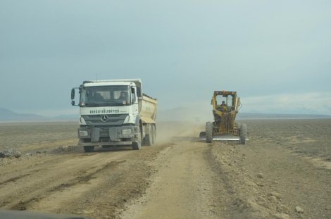 hortu-mahallesi-ve-karaburun-yaylasi-arasinda-yol-calismasi.jpg